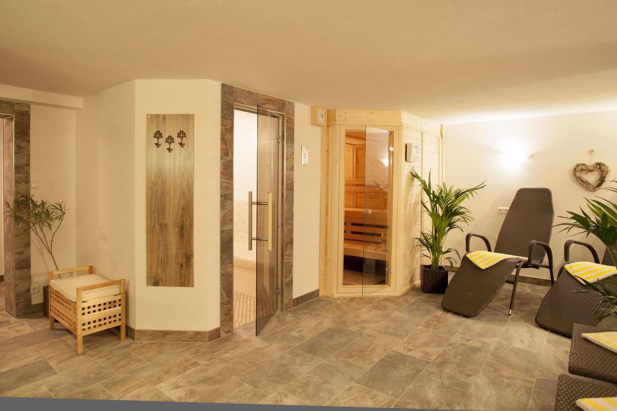 Alpenhof Waengle Aparthotel Reutte Ngoại thất bức ảnh